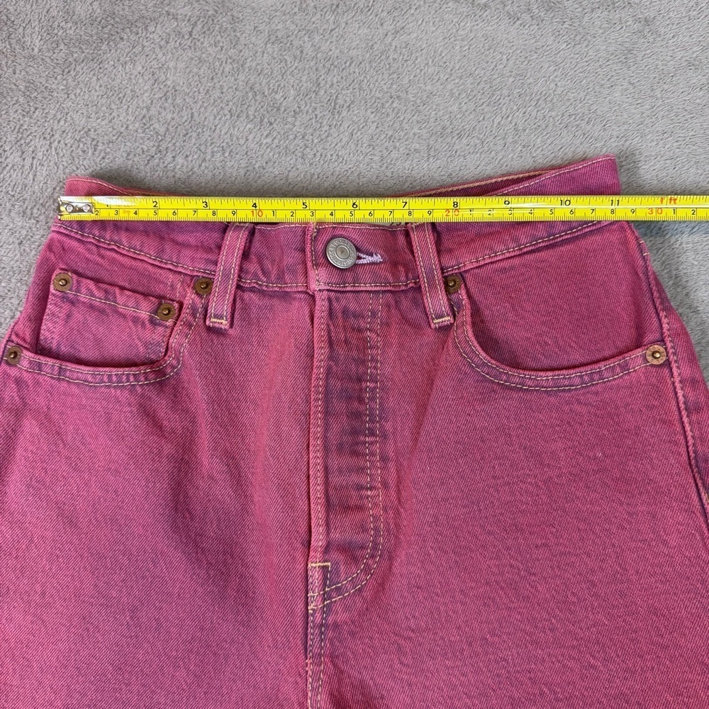Levi's Pinkish Red High Rise Jean Shorts with Washed Look Size 25 - Picture 5 of 10